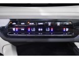 2022 Buick Envision Avenir AWD Controls