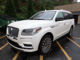 2019 White Platinum Metallic Tri-Coat Lincoln Navigator Reserve 4x4 #143101424