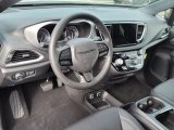 2021 Chrysler Pacifica Touring L Dashboard