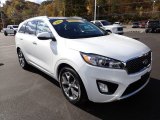 2016 Kia Sorento SX V6 AWD Front 3/4 View