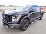 2017 Nissan Titan PRO-4X Crew Cab 4x4 Front 3/4 View