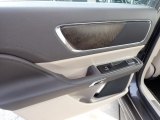 2017 Lincoln Continental Premier Door Panel