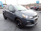 2021 Chevrolet Trax LT AWD Front 3/4 View