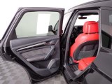 2019 Audi SQ5 Premium quattro Door Panel