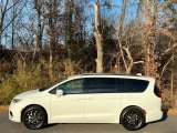 2021 Bright White Chrysler Pacifica Touring #143411822