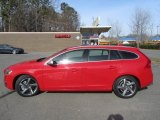 2015 Volvo V60 T6 AWD R-Design Exterior