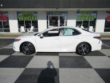 2019 Super White Toyota Camry SE #143472311