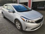 2018 Kia Forte LX Hatchback Front 3/4 View
