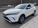 2021 Toyota Venza Hybrid XLE AWD Front 3/4 View
