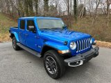 2021 Jeep Gladiator Overland 4x4 Front 3/4 View
