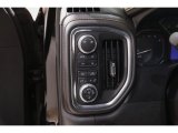 2019 GMC Sierra 1500 AT4 Crew Cab 4WD Controls