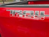 2020 Chevrolet Silverado 1500 LT Trail Boss Crew Cab 4x4 Marks and Logos