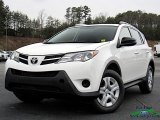 2014 Toyota RAV4 LE Front 3/4 View