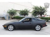 1986 Porsche 944  Exterior