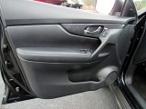 2017 Nissan Rogue SV Door Panel