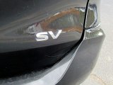 2017 Nissan Rogue SV Marks and Logos