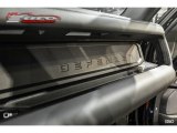 2022 Land Rover Defender 110 Bond Edition/007 Marks and Logos