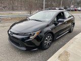 2022 Toyota Corolla LE Hybrid Front 3/4 View