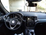 2022 Jeep Grand Cherokee Laredo X 4x4 Dashboard