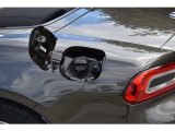 2017 Fiat 124 Spider Lusso Roadster Fuel Door