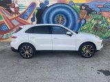 2019 Porsche Cayenne E-Hybrid Exterior