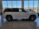 2022 Jeep Grand Cherokee Summit 4x4 Exterior