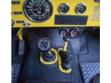 1977 Jeep CJ5  Controls