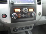 2019 Nissan Frontier SV Crew Cab 4x4 Controls