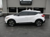 2020 Nissan Kicks Aspen White TriCoat Pearl