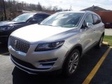 2019 Lincoln MKC Select AWD Front 3/4 View
