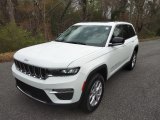 2022 Jeep Grand Cherokee Limited 4x4 Front 3/4 View