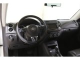 2014 Volkswagen Tiguan SE 4Motion Dashboard