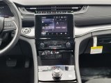 2022 Jeep Grand Cherokee L Laredo 4x4 Controls