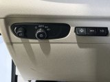 2022 Buick Envision Avenir AWD Controls