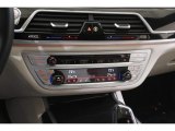 2019 BMW 7 Series 740i xDrive Sedan Controls