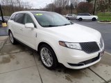 2016 Lincoln MKT Elite AWD Data, Info and Specs