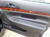 2019 Lincoln MKT Elite AWD Door Panel