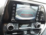 2021 Toyota Highlander XLE AWD Controls