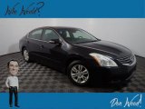 Super Black Nissan Altima in 2010