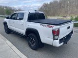 2022 Toyota Tacoma TRD Off Road Double Cab 4x4 Marks and Logos