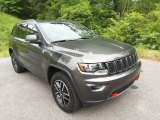 2020 Jeep Grand Cherokee Trailhawk 4x4 Front 3/4 View