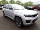 Silver Zynith Jeep Grand Cherokee in 2022