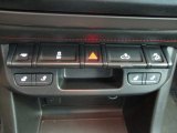 2017 GMC Canyon SLE Extended Cab 4x4 All-Terrain Controls