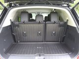 2022 Nissan Pathfinder SL 4x4 Trunk