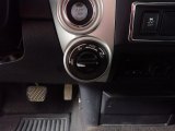 2017 Nissan TITAN XD SV King Cab 4x4 Controls