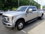 2019 Ford F350 Super Duty XLT Crew Cab 4x4 Front 3/4 View