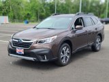 2022 Subaru Outback 2.5i Limited Front 3/4 View