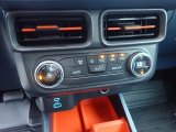 2022 Ford Maverick XLT AWD Controls
