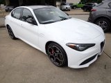 2022 Alfa Romeo Giulia Veloce AWD Front 3/4 View