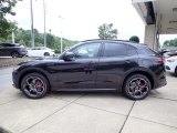Vulcano Black Metallic Alfa Romeo Stelvio in 2022